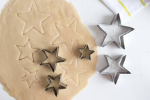 Load image into Gallery viewer, Stainless Steel Star Cookie Cutter Set, 5-Piece, 2” to 3.5"