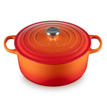 Load image into Gallery viewer, Le Creuset Round Dutch Oven - 7.25 QT