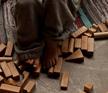 Load image into Gallery viewer, Wooden Blocks In Tray - Natural