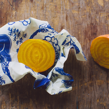 Load image into Gallery viewer, Single Medium Wrap - Bees & Bears