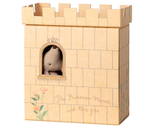 Load image into Gallery viewer, Princess and the Pea, Big Sister Mouse (NEW) - Maileg