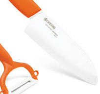Load image into Gallery viewer, Kyocera Ceramic Santoku Knife and Y-Peeler Set