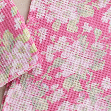 Load image into Gallery viewer, April Cornell - Russian Chintz Tiny Towel (sold individually)