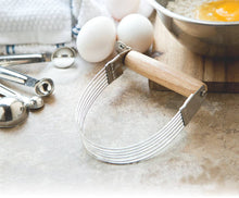 Load image into Gallery viewer, Stainless Steel Wire Pastry Blender