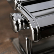 Load image into Gallery viewer, Marcato Atlas Pasta Machine 150