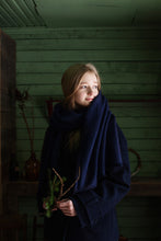 Load image into Gallery viewer, Koli Scarf, Black/Blue - Lapuan Kankurit