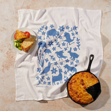 Load image into Gallery viewer, Flour Sack Dish Towel - Buffalo & Friends