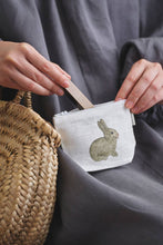 Load image into Gallery viewer, Isabelle Boinot Pouch Rabbit and Carrot