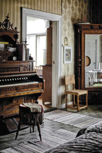 Load image into Gallery viewer, Happy Homes - Hideaways