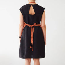 Load image into Gallery viewer, Baked Clay Linen Daily Apron