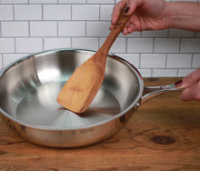 Load image into Gallery viewer, Olive Wood Spatula