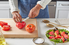 Load image into Gallery viewer, 5.5" Serrated Utility Knife - 32 Dumas