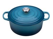 Load image into Gallery viewer, Le Creuset Round Dutch Oven - 5.5 QT
