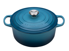 Load image into Gallery viewer, Le Creuset Round Dutch Oven - 5.5 QT