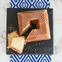 Load image into Gallery viewer, Nordic Ware Bundt Pan - Bundt Squared