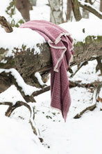Load image into Gallery viewer, Koli Scarf, Beige/Bordeaux - Lapuan Kankurit