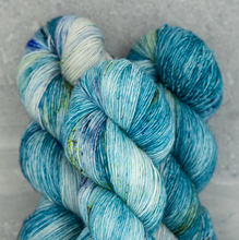 Load image into Gallery viewer, Madelinetosh Yarn - Tosh Merino Light