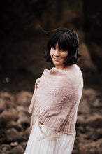 Load image into Gallery viewer, Salt & Timber: Knits From the Northern Coast By Lindsey Fowler