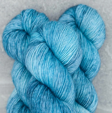 Load image into Gallery viewer, Madelinetosh Yarn - Tosh Merino Light