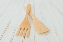 Load image into Gallery viewer, Sugar Maple - 14&quot; Servers - Bee&#39;s Oil Finish
