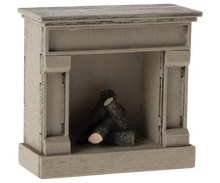 Load image into Gallery viewer, Mouse Fireplace, Off White -  Maileg
