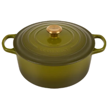 Load image into Gallery viewer, Le Creuset Round Dutch Oven - 7.25 QT
