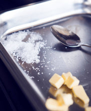 Load image into Gallery viewer, SALTVERK Flaky Sea Salt
