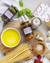 Load image into Gallery viewer, Zia Pia Tomato Pesto
