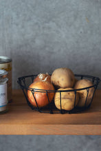 Load image into Gallery viewer, Oval Basket (M)
