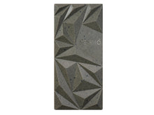 Load image into Gallery viewer, Black Sesame White Chocolate Bar - Kesshō
