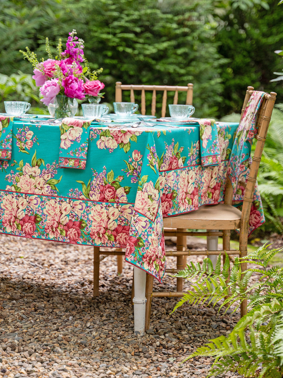 April Cornell – Blanche Tablecloth, Turquoise