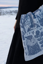 Load image into Gallery viewer, Lapuan Kankurit Metsikko Tea Towel, White Blueberry
