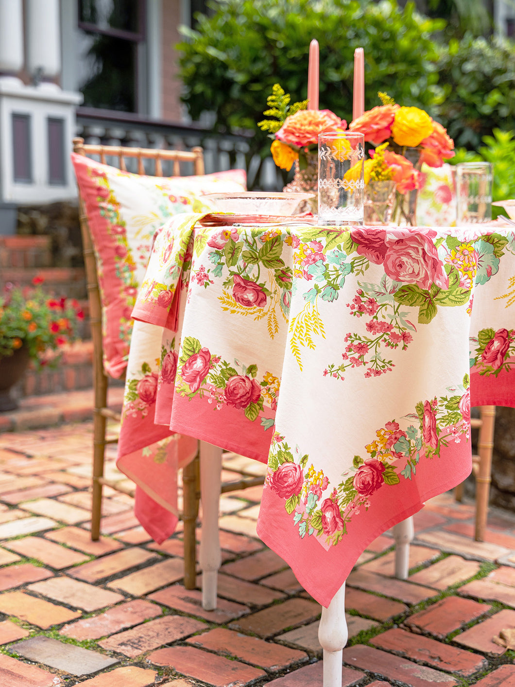 April Cornell - Marion Coral Tablecloth