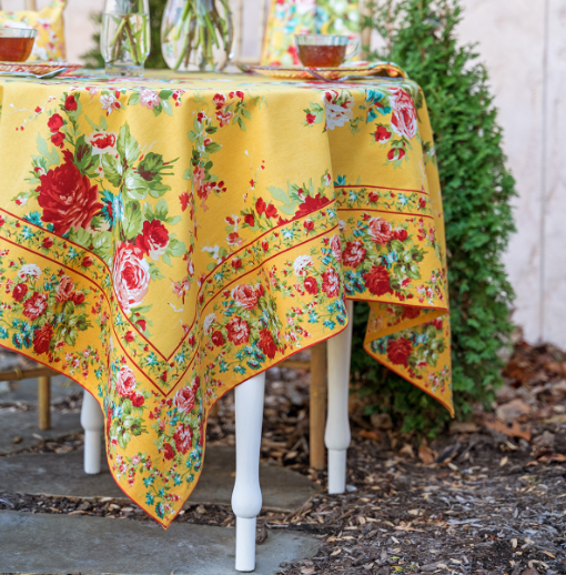 April Cornell - Gold Cottage Rose Tablecloth