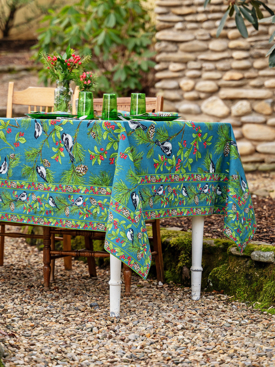 April Cornell – Chickadee Tablecloth – Winter Blue