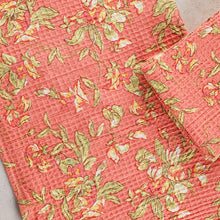 Load image into Gallery viewer, April Cornell - Greenhouse Tiny Towel (sold individually)
