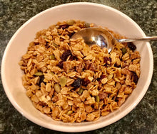 Load image into Gallery viewer, Maple Crunch Granola - Maple Pecan with Blueberries
