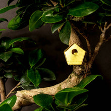 Load image into Gallery viewer, Tiny Birdhouse for your plants
