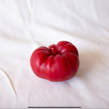 Load image into Gallery viewer, Heirloom Tomato Beeswax Candle
