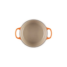 Load image into Gallery viewer, Le Creuset Signature Round Dutch Oven - 4.5 qt
