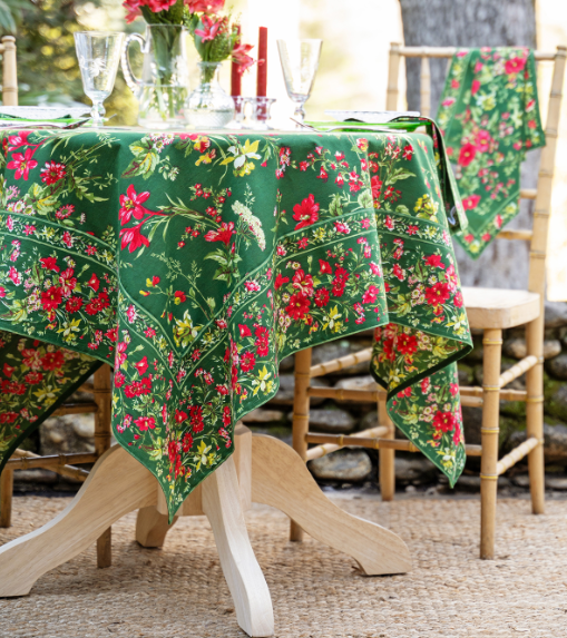 April Cornell – Graceful Garden Tablecloth, Pine Green