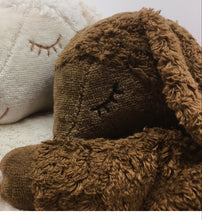 Load image into Gallery viewer, Senger Naturwelt Organic Cotton Cuddly Sheep Warming Pillow
