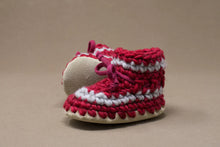 Load image into Gallery viewer, Padraig Slippers
