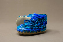 Load image into Gallery viewer, Padraig Slippers
