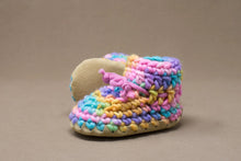 Load image into Gallery viewer, Padraig Slippers
