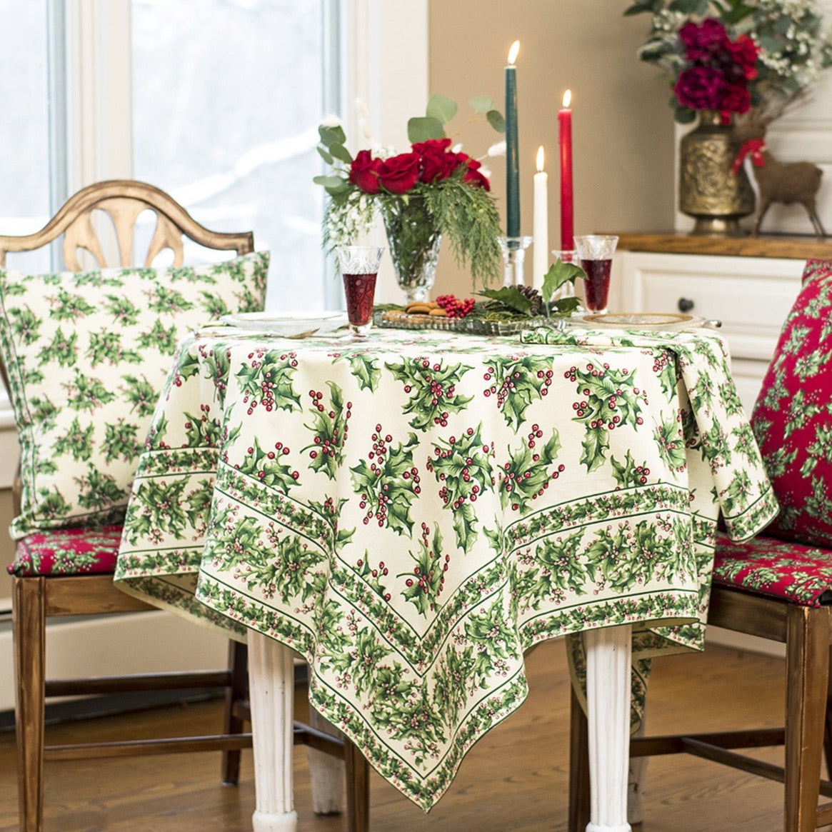 April Cornell - Holly Tablecloth Ecru – At Home Store Fairfield