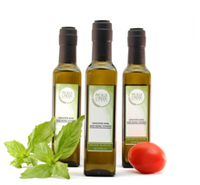 Load image into Gallery viewer, Genovese Basil and Roma Tomato Infused Olive Oil - Pickle Creek

