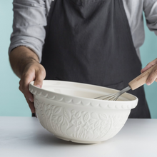 Load image into Gallery viewer, Mason Cash - Mixing Bowl S12 In the Forest Collection, Fox Cream

